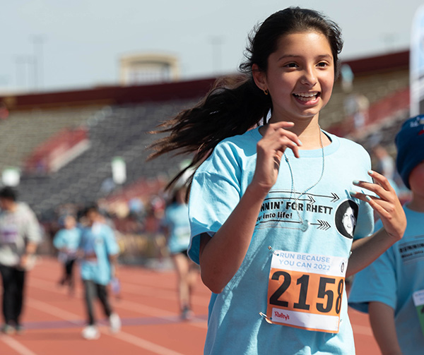 girl running a race